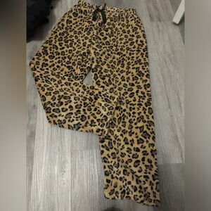 Leopard Print Cozy Lounge Pants - Tan & Black